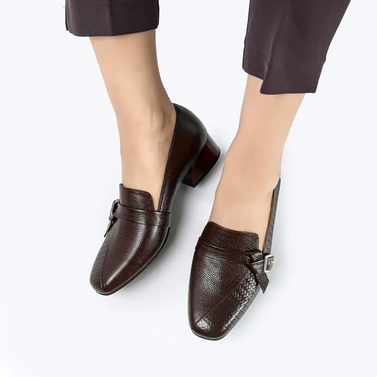 کفش تمام چرم طبیعی پاشنه دار