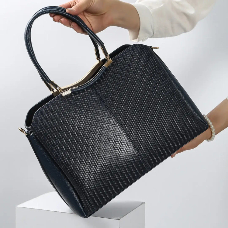 کیف تمام چرم